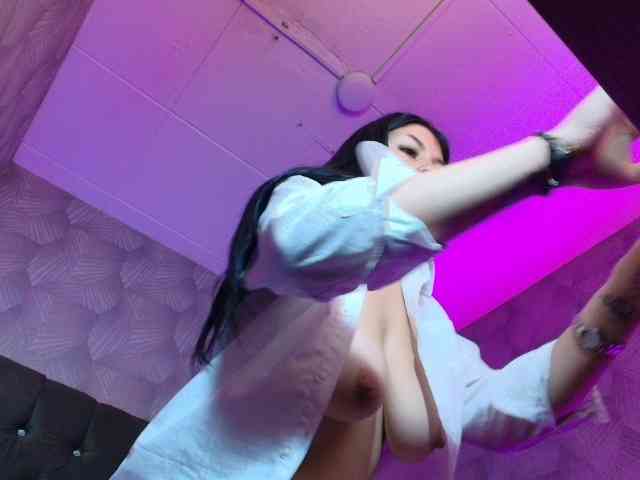 AnnaliOlsenX