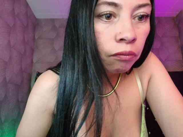 AnnaliOlsenX