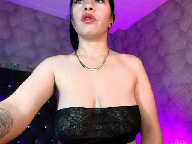 AnnaliOlsenX