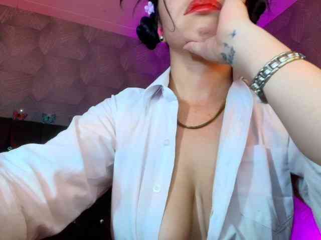 AnnaliOlsenX