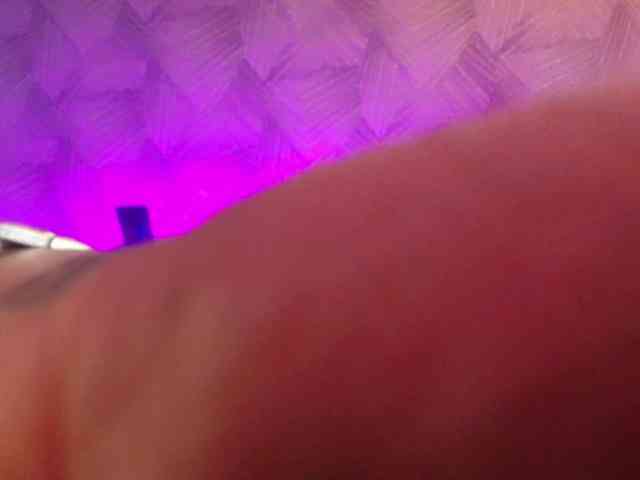 AnnaliOlsenX webcam