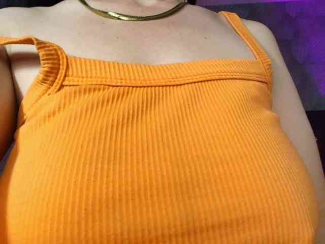 AnnaliOlsenX AnnaliOlsenX