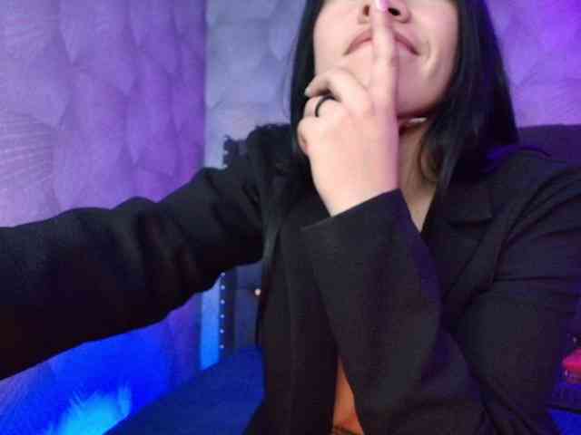 AnnaliOlsenX Live Webcam on BongaCams