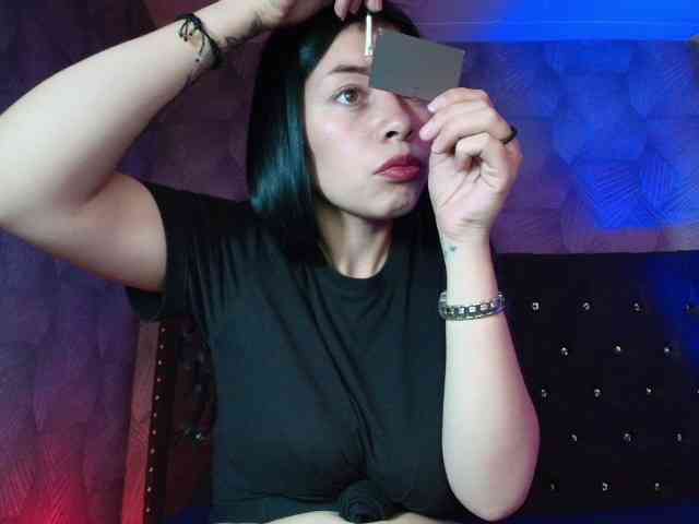 AnnaliOlsenX webcam