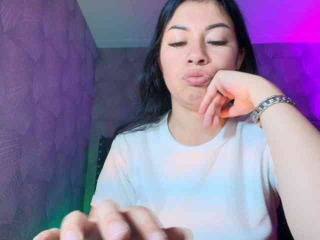 AnnaliOlsenX