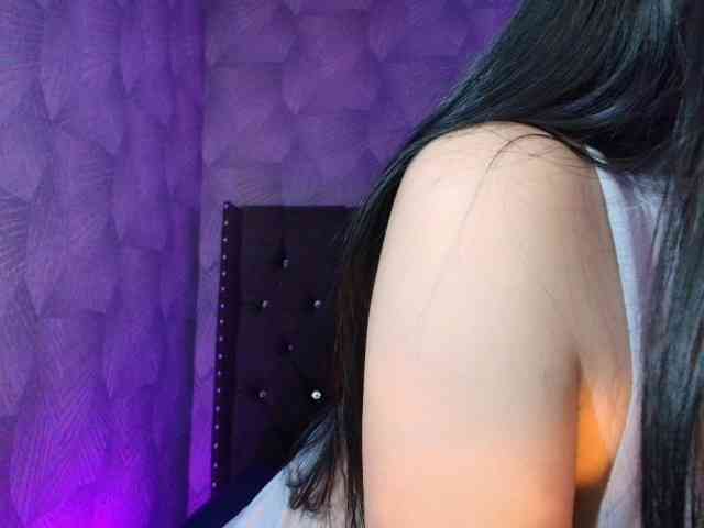 AnnaliOlsenX AnnaliOlsenX