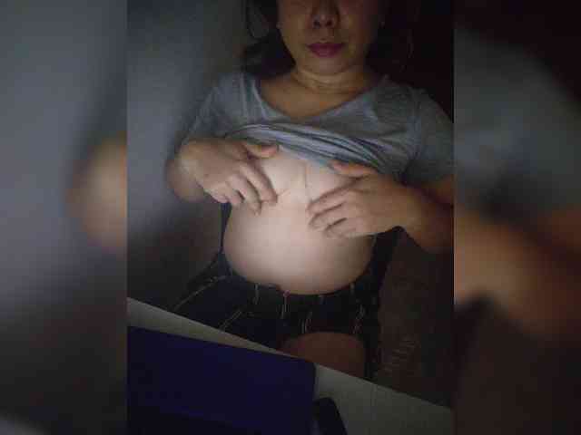 RossyLove webcam
