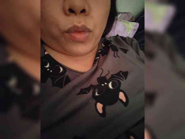 RossyLove Live Webcam on BongaCams