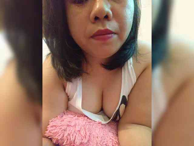 RossyLove webcam