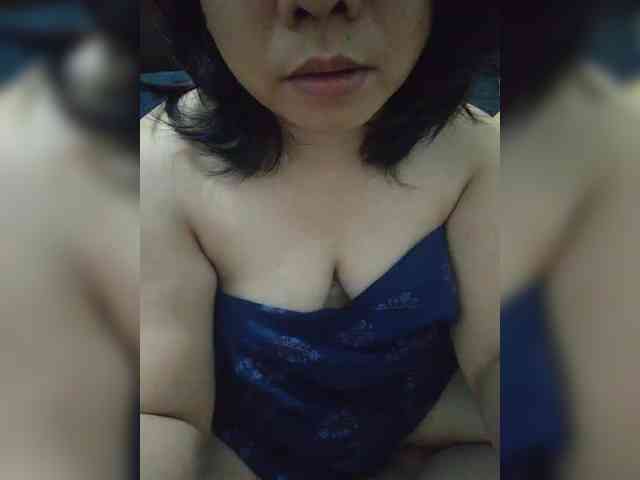 RossyLove webcam