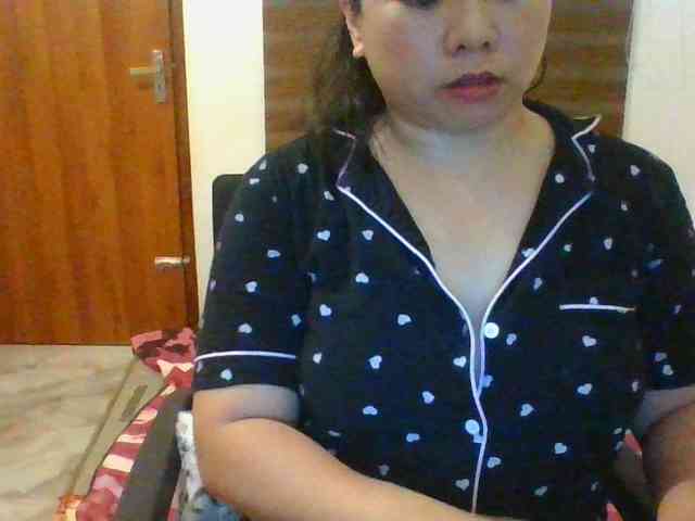RossyLove webcam