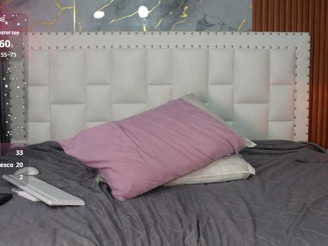 Indiancutiie live cam on BongaCams