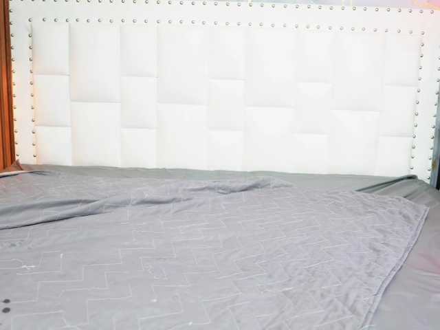 Indiancutiie live cam on BongaCams