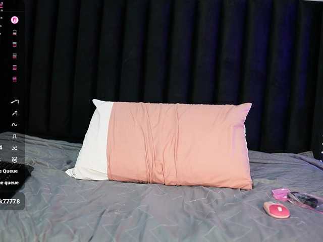 Indiancutiie live cam on BongaCams