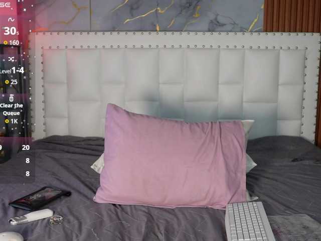 Indiancutiie live cam on BongaCams