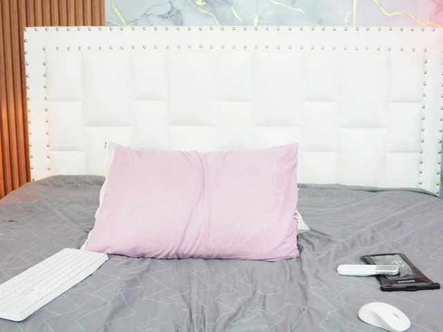 Indiancutiie live cam on BongaCams