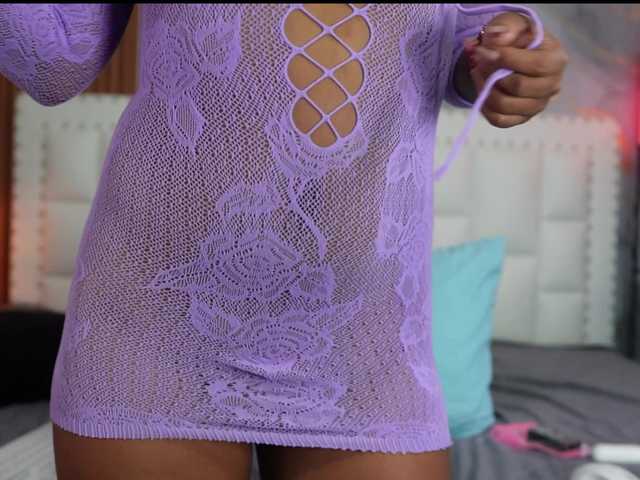 Indiancutiie live cam on BongaCams