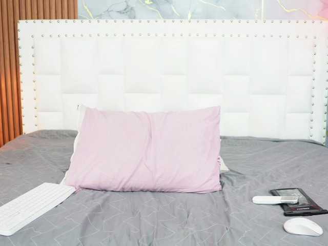 Indiancutiie live cam on BongaCams