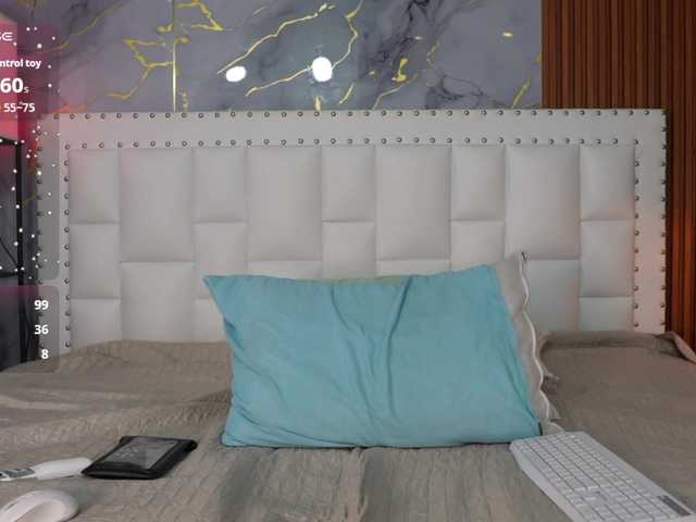 Indiancutiie live cam on BongaCams