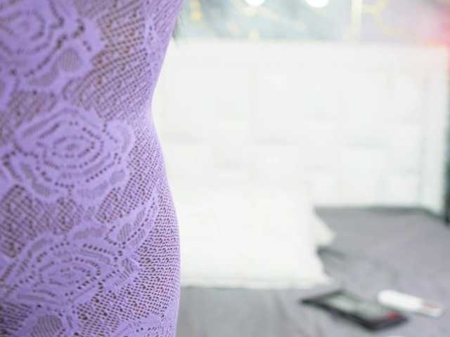 Indiancutiie live cam on BongaCams