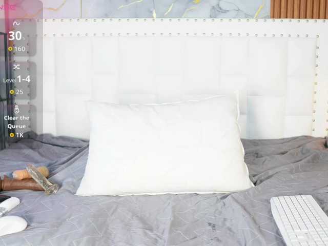 Indiancutiie live cam on BongaCams
