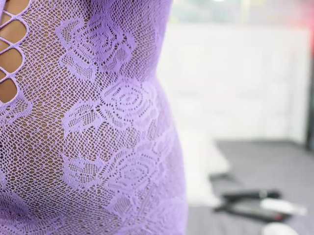 Indiancutiie live cam on BongaCams