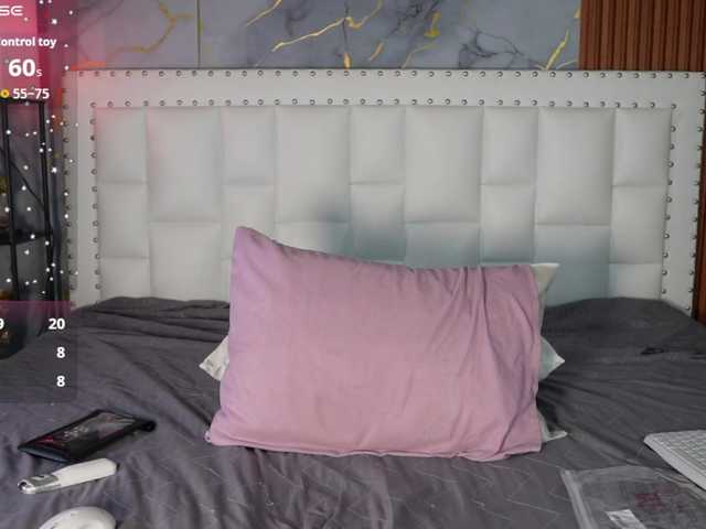 Indiancutiie live cam on BongaCams