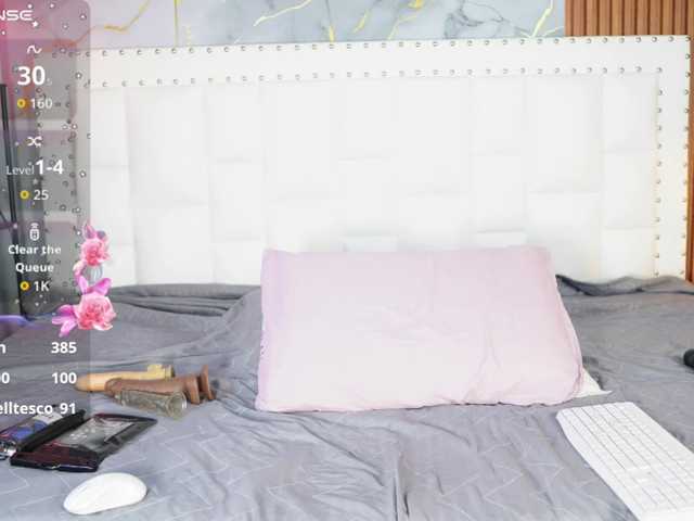 Indiancutiie — live female cam