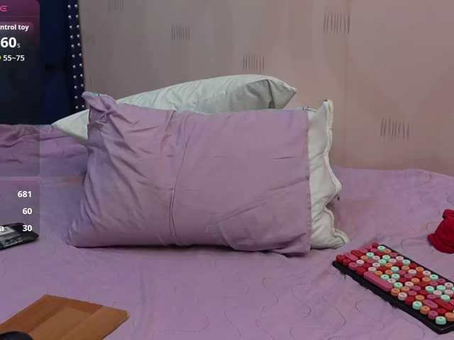 Indiancutiie live cam preview
