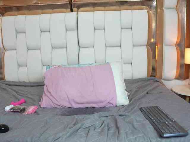 Indiancutiie webcam