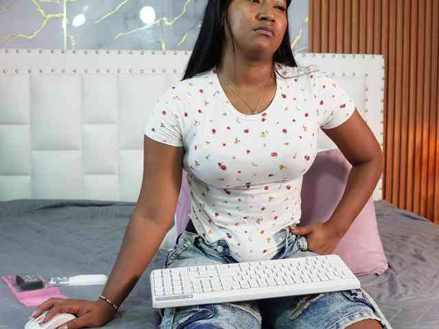 Indiancutiie webcam