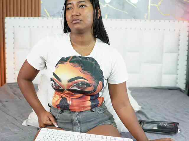 Indiancutiie webcam
