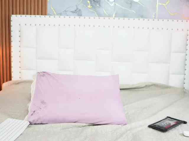 Indiancutiie webcam