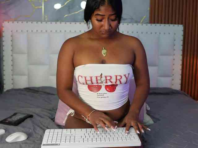 Indiancutiie webcam