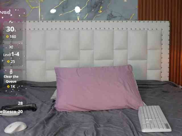 Indiancutiie Live Webcam on BongaCams