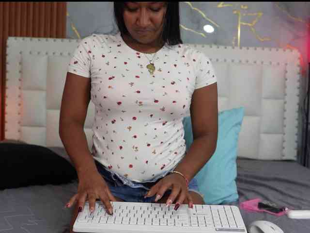 Indiancutiie webcam