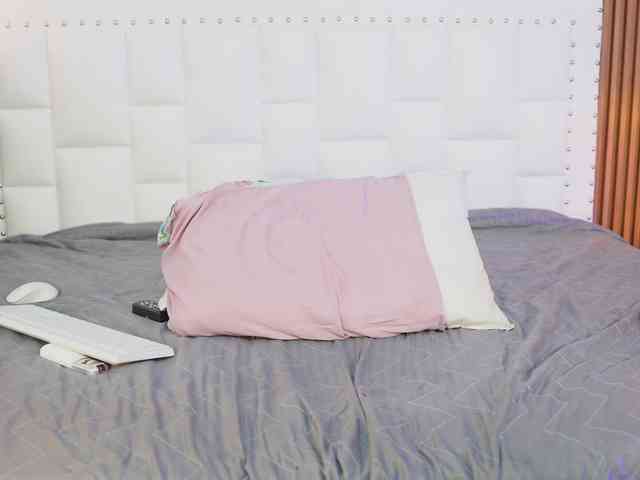 Indiancutiie webcam