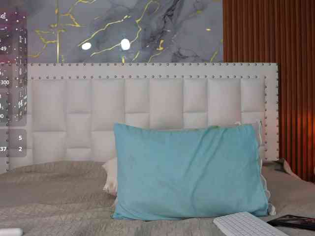indiancutiie's live room