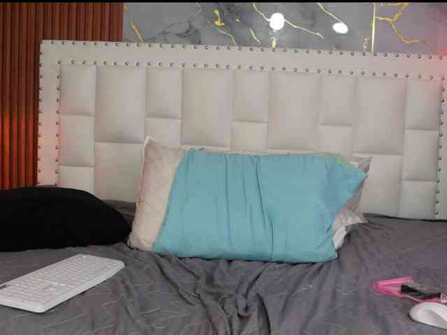 Indiancutiie webcam