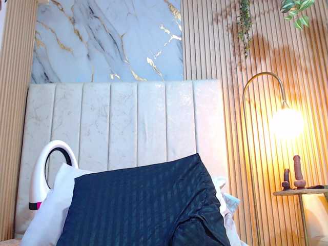 hornyssluttt live cam on BongaCams