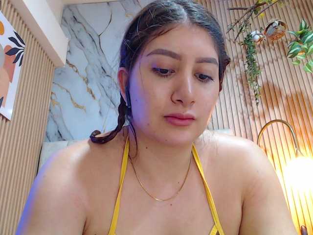 hornyssluttt live webcam show
