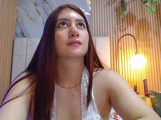 hornyssluttt webcam