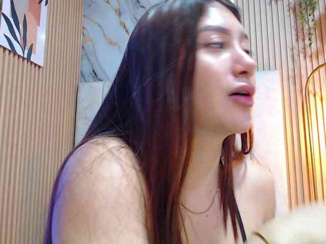 hornyssluttt webcam