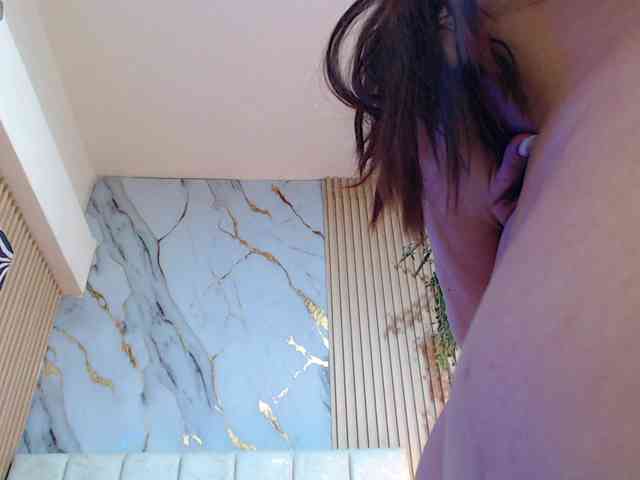 hornyssluttt webcam