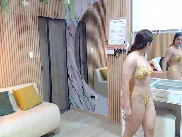 hornyssluttt webcam