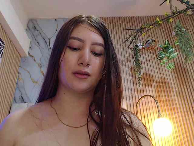 hornyssluttt webcam