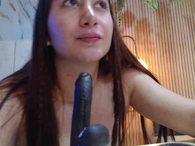 hornyssluttt webcam
