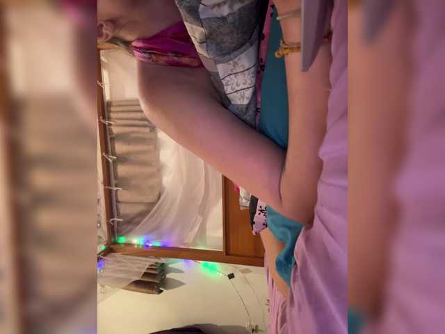 KinaMoonLove live cam on BongaCams