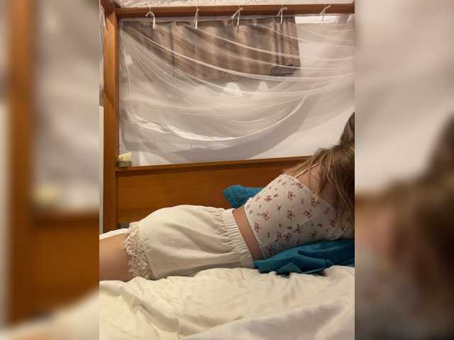 KinaMoonLove live cam on BongaCams