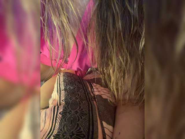 KinaMoonLove live cam on BongaCams